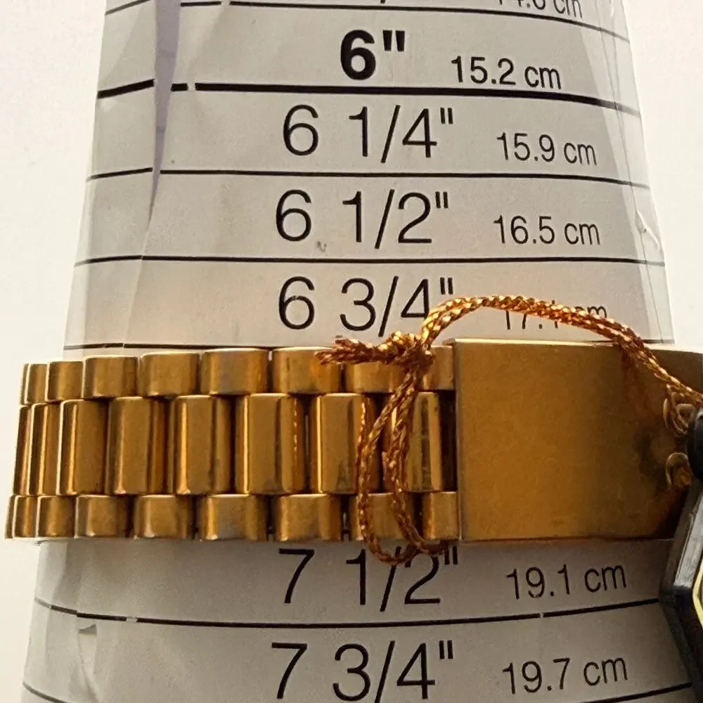 Elegant Oleg Cassini 'Presidential' Gold-Tone Diamond Watch Working with Tag